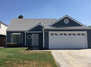 1854 Sugar Pine Ln, Colton, CA 92324