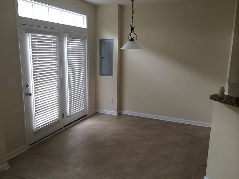 3341 Park South Station Blvd — Photo 11