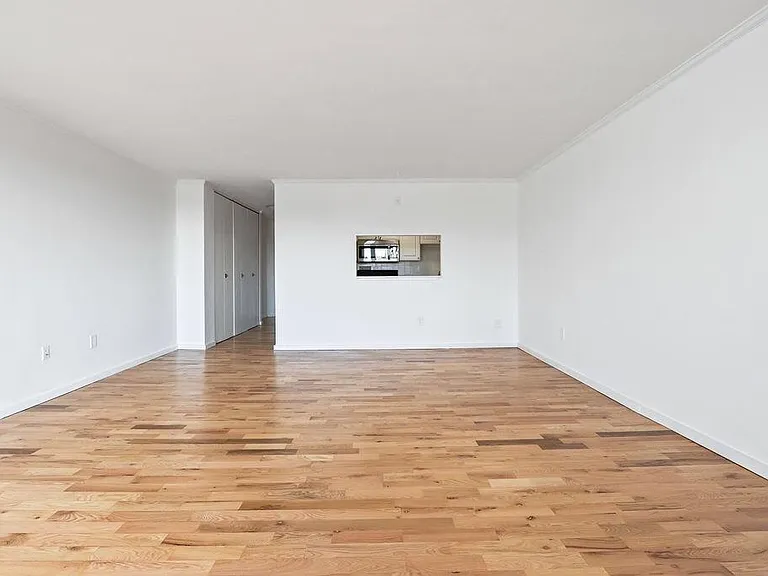 8 Whittier Pl #21G — Photo 15