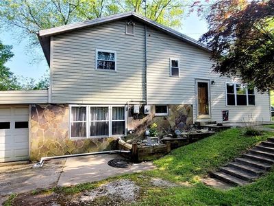 100 Triana Ln, Parkersburg, WV, 26104