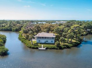 7012 Manor Beach Rd, New Port Richey, FL 34652