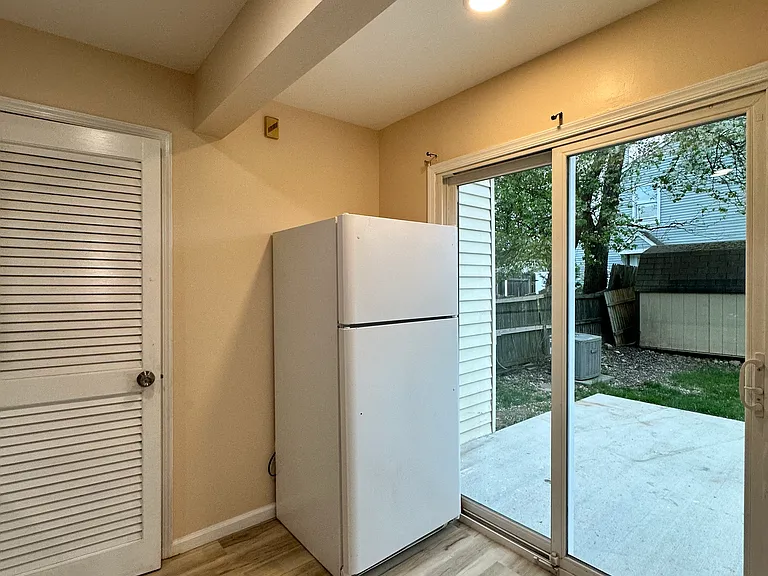 2 Churchill Cir — Photo 11