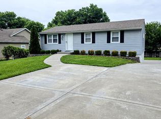424 NE 113th Ter, Kansas City, MO 64155
