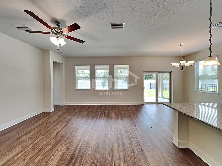 413 Pine Terrace Dr — Photo 6
