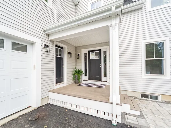 19 Western Ave #C, Natick, MA 01760