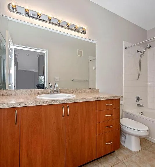 13504 Derry Glen Ct #201 — Photo 32