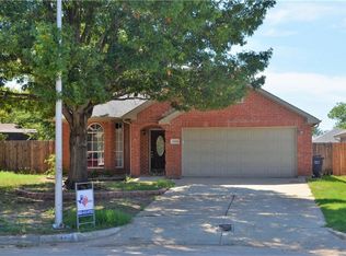 4860 Ashton Ave, Fort Worth, TX 76137