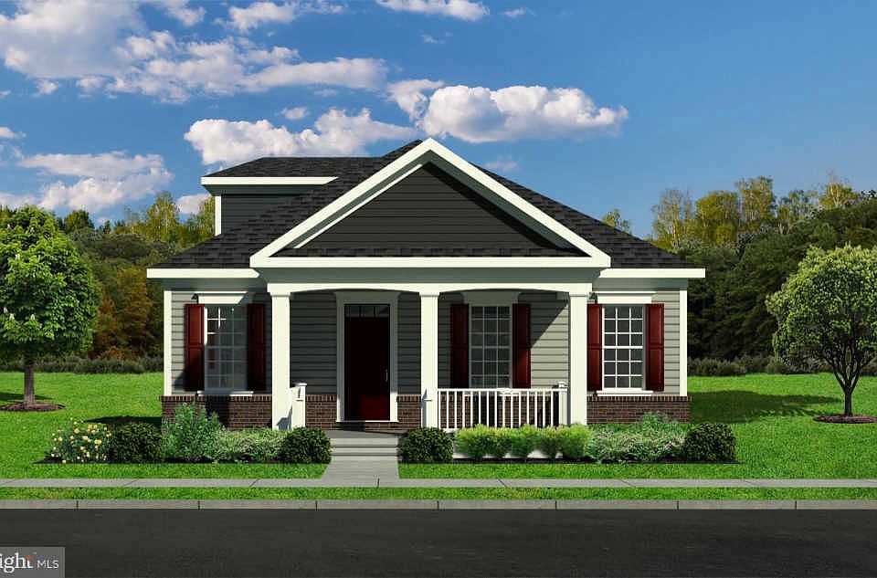2nd image of 06 Bradley Cir