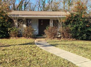 9 Whiteside Dr, Belleville, IL