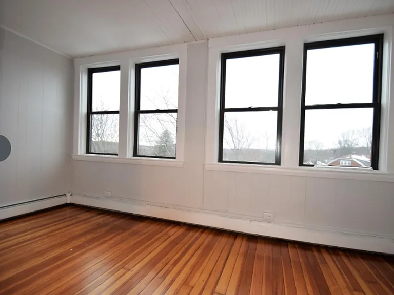 25 South St #6 — Photo 2