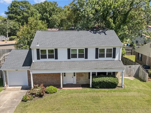 3752 Strathmoor Cir, Virginia Beach, VA 23452