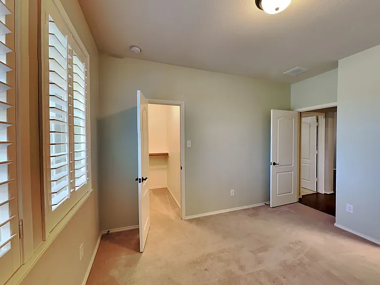 226 Knapford Sta — Photo 14