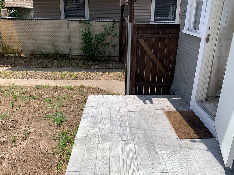 3901 Goldfinch St — Photo 28