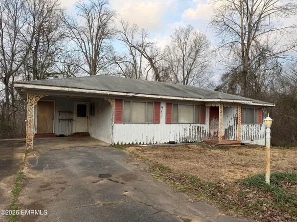 171 Skyland Dr, Meridian, MS 39301