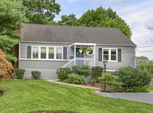 100 Greyrock Rd S, Pt Chester, NY 10573