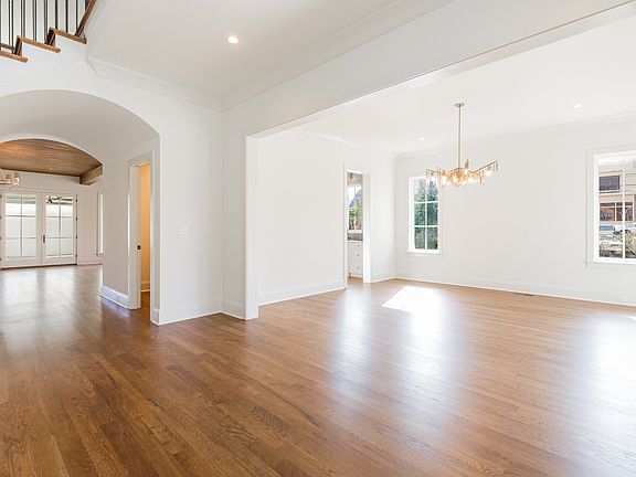 2nd image of 4118 Eden Ave
