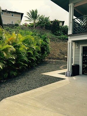 2nd image of 75-6129 Lea Pl