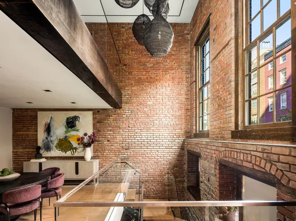 80 Washington Place image 6 of 26