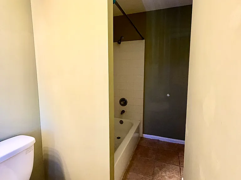 1131 N Gilmor St #2 — Photo 8