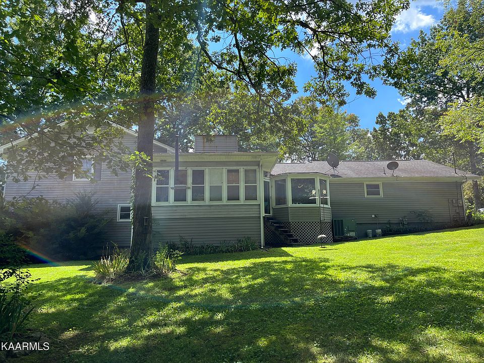 3754 Tabor Loop, Crossville, TN 38571 Zillow