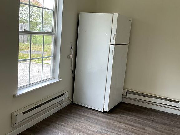 5th image of 1118 Victory Blvd #A8750b236