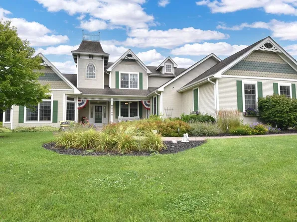 17935 Old Yorkville ROAD, Union Grove, WI 53182