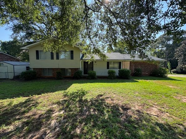 104 Sunnydale Dr