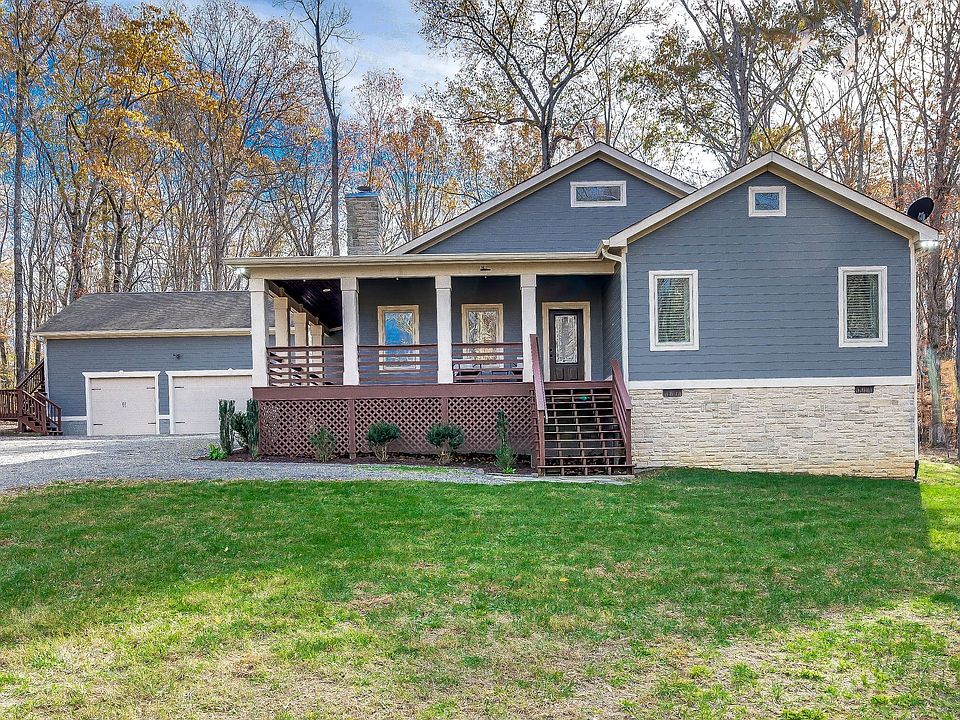 1st image of 1045 Split Rail Cir