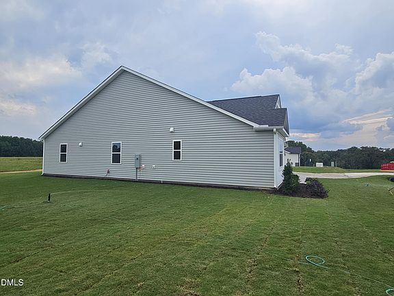 2nd image of 93 Coco Ln