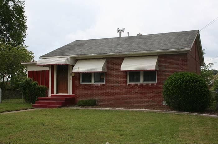 1st image of 505 Spectator St