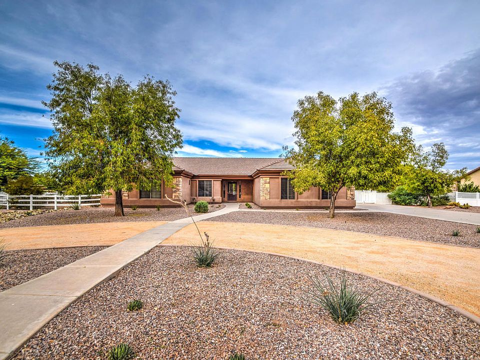 1st image of 20966 E Orchard Ln