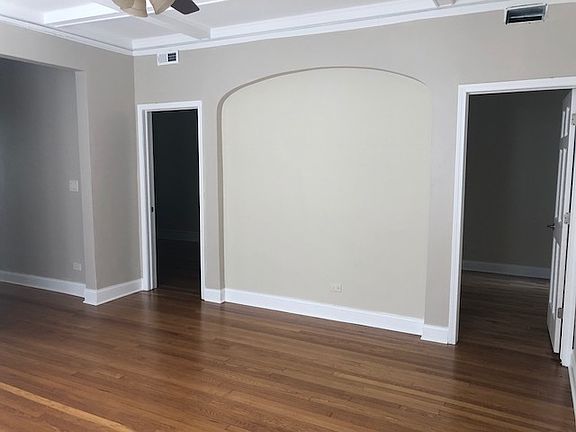 2nd image of 4845 N Lawndale Ave #1