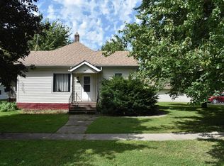 214 N Mitchell St, Saint Ansgar, IA 50472