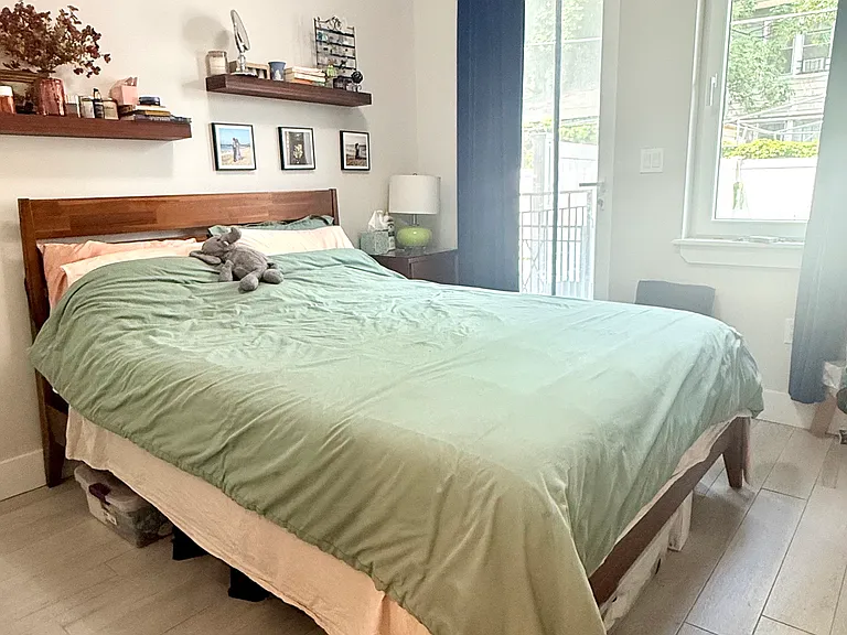 1544 Brooklyn Ave #1B — Photo 7