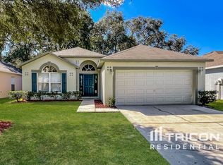 30320 Birdhouse Dr, Wesley Chapel, FL 33545