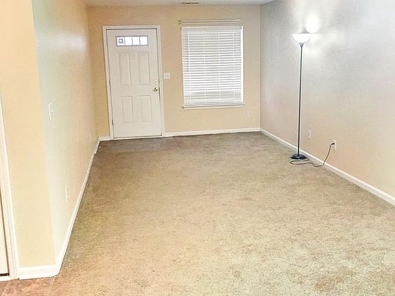 4th image of 5881 Prescott Ct