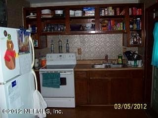 4th image of 3372 Sunnybrook Ave S