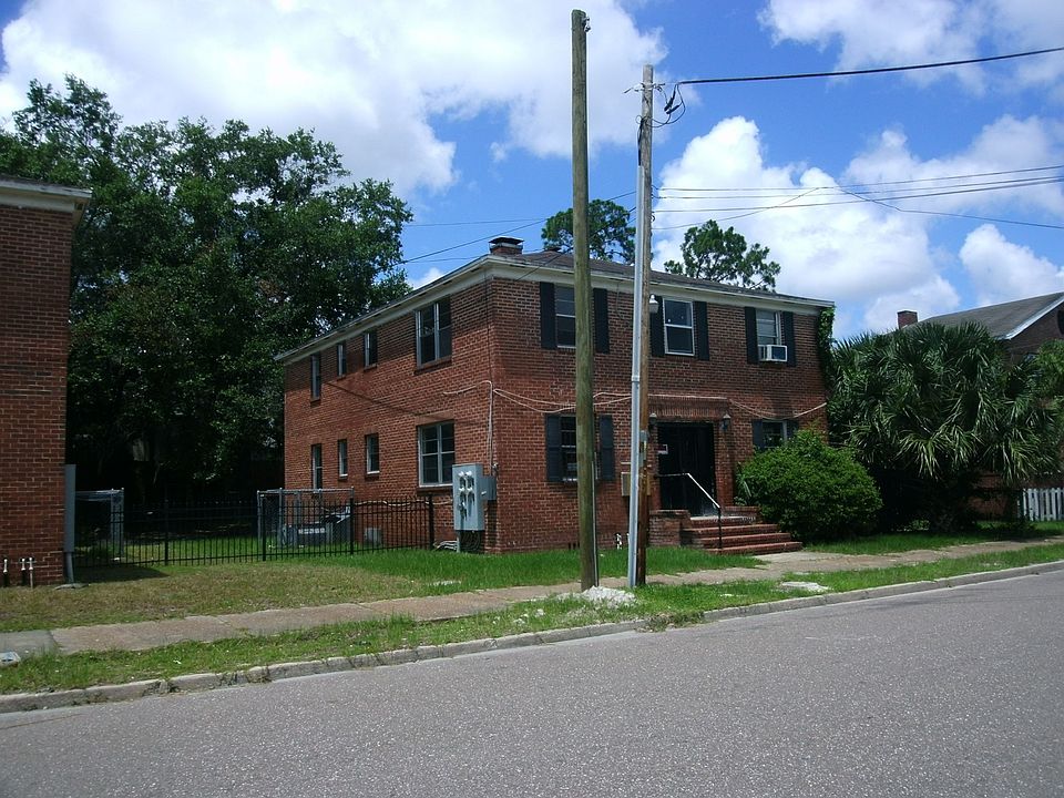 1st image of 49 W 17th St APT 3