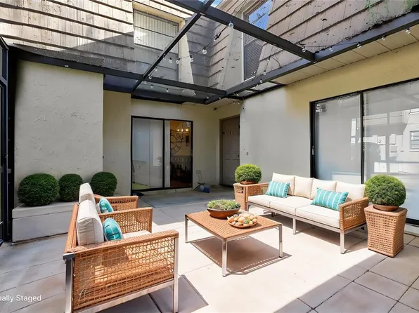 12736 Wood Trail Blvd, Tampa, FL 33625