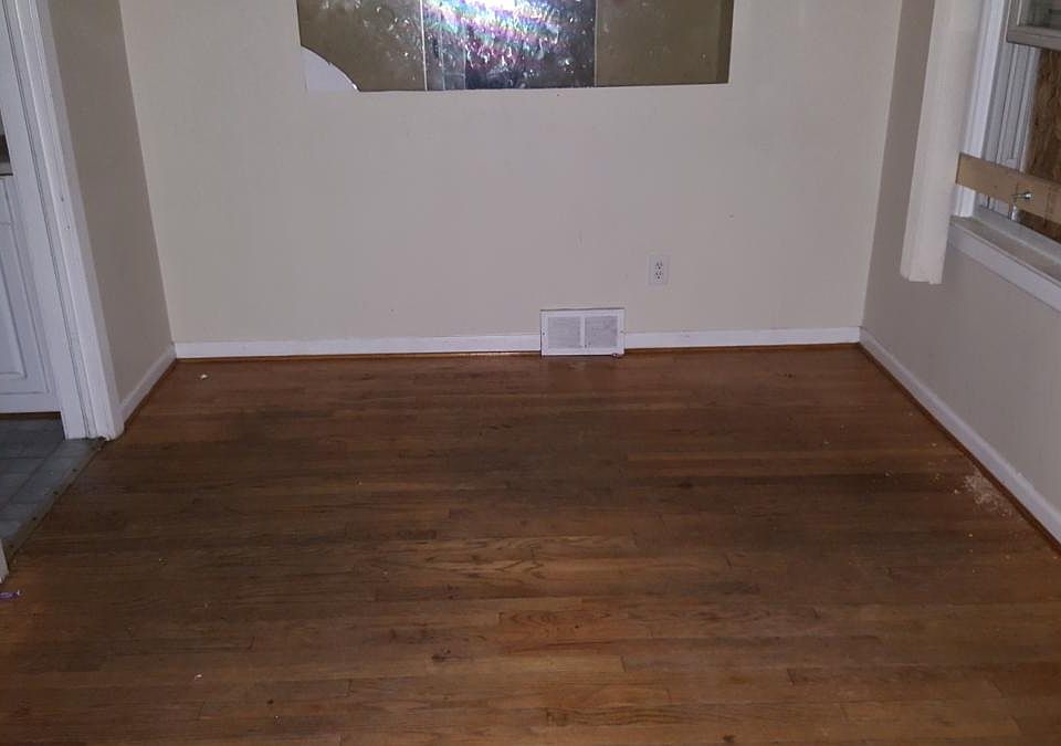 2nd image of 11709 Whitcomb St