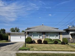 20 E Kathleen Dr, Des Plaines, IL 60016