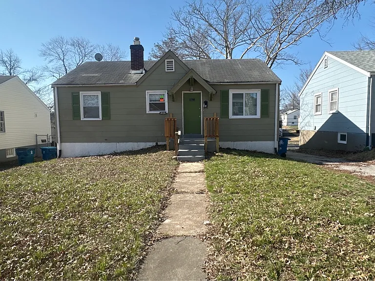 7426 Calvin Ave — Photo 11