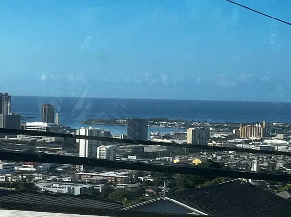 1025 Alewa Dr #1, Honolulu, HI 96817