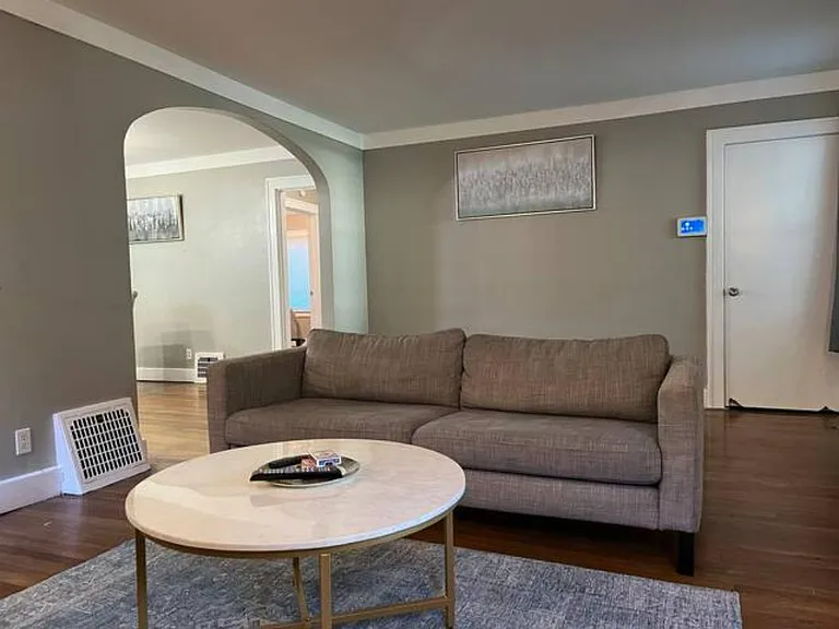 5538 Lydia Ave — Photo 6
