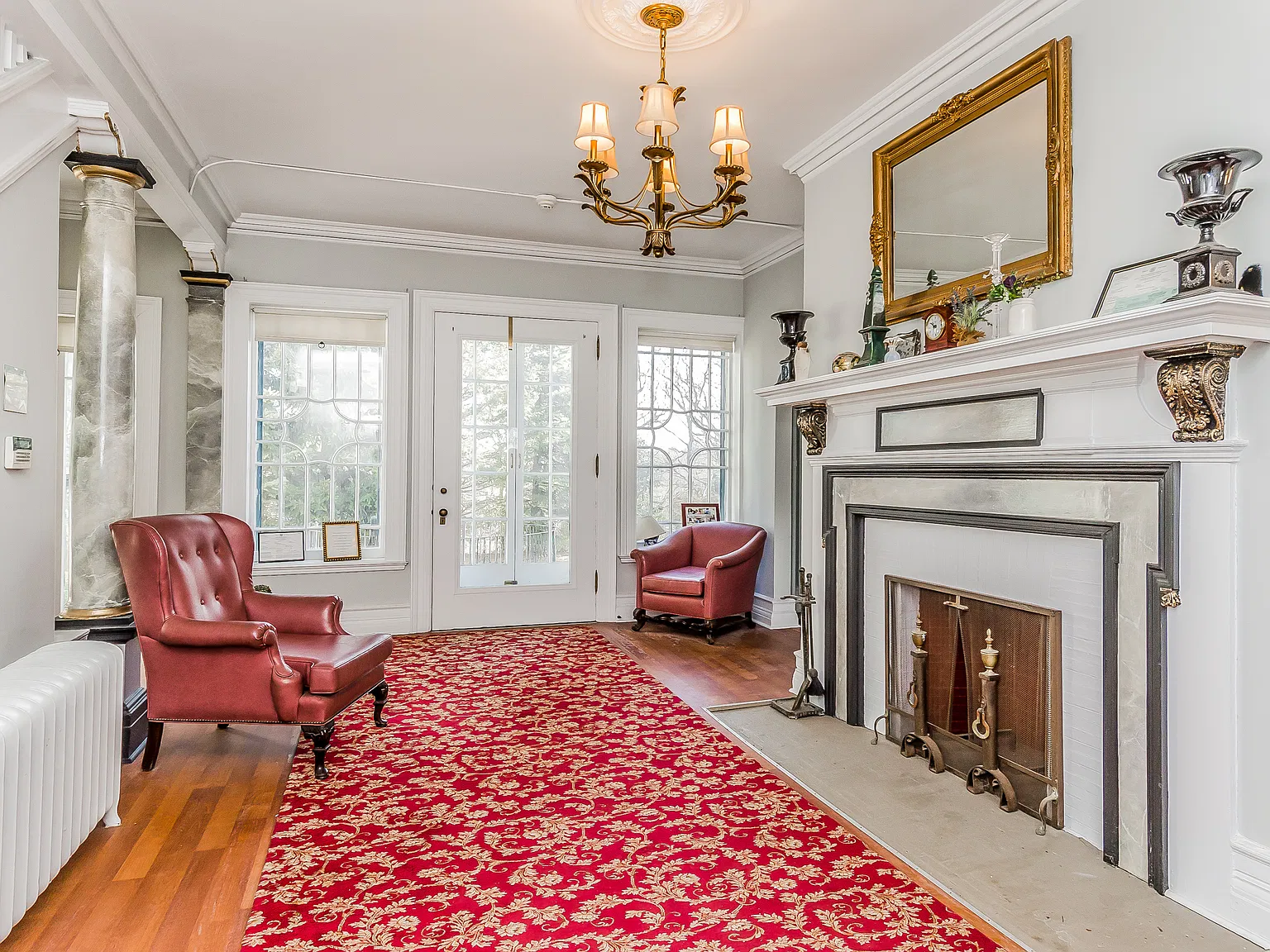 1 bed, 700 sqft, $2,300 — Photo 3