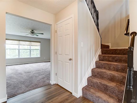 4th image of 2801 Blueflag St