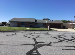 6012 Princeton Ct, Rialto, CA 92377