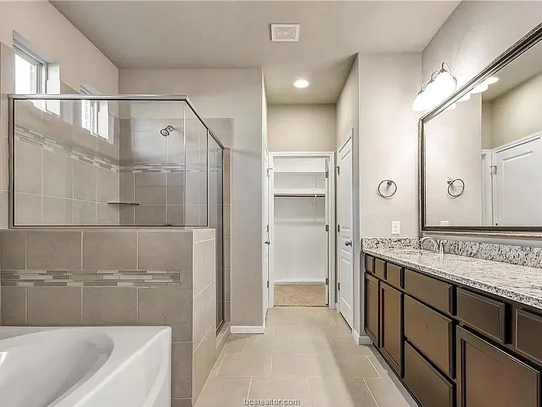 2708 Cainhorn Ct — Photo 8