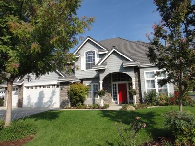 10518 E Cedarwood Ct, Clovis, CA, 93619