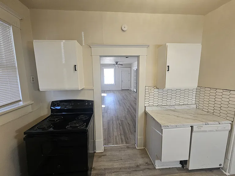 Dishwasher included!